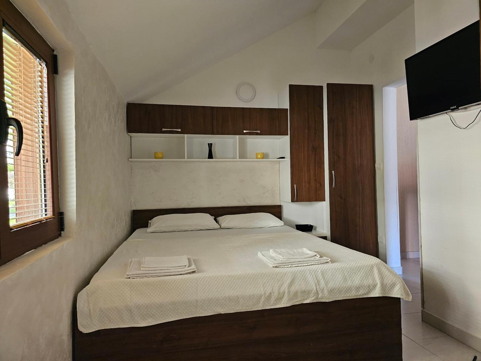 Modern Seaside Escape - Stunning Sea View - Private & Stylish Apartment Kotor Bagian luar foto