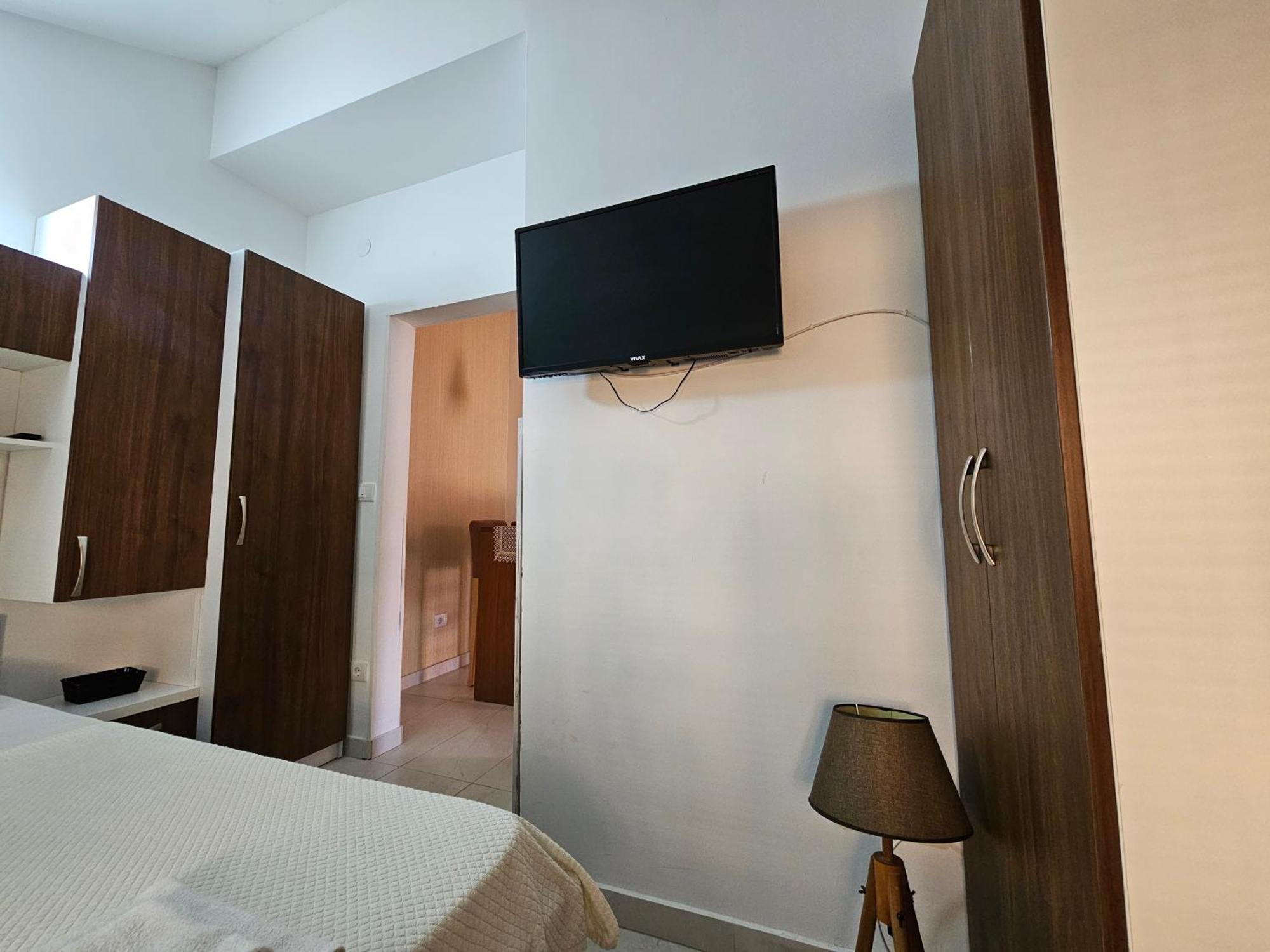 Modern Seaside Escape - Stunning Sea View - Private & Stylish Apartment Kotor Bagian luar foto
